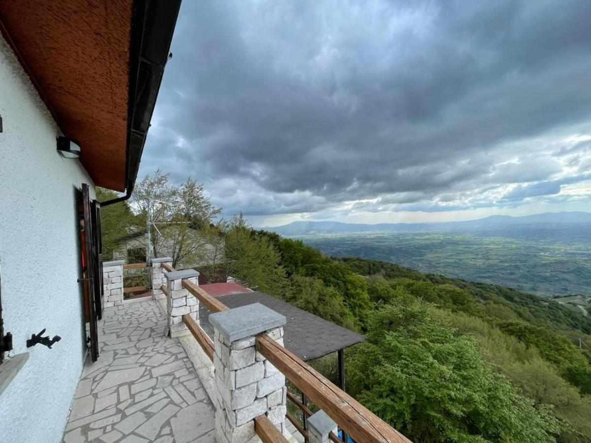 Casa Vacanza Le Viste Serrone Eksteriør billede