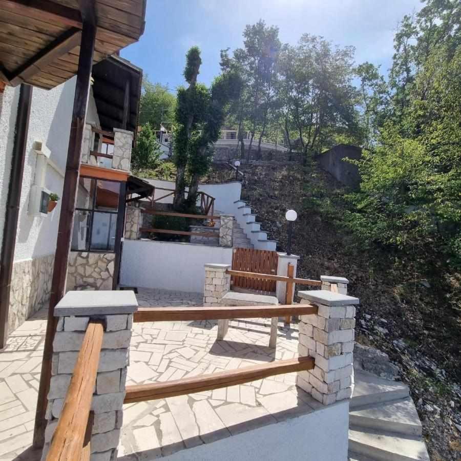 Casa Vacanza Le Viste Serrone Eksteriør billede